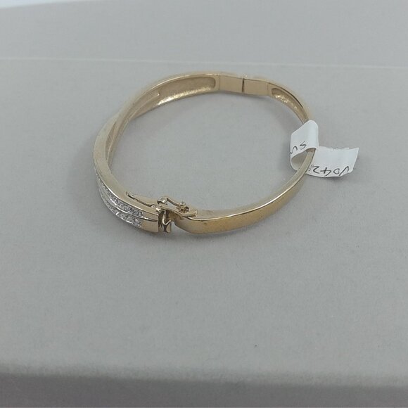 Vintage Swarovski Gold-Tone Crystal Bangle Bracelet - Picture 4 of 6